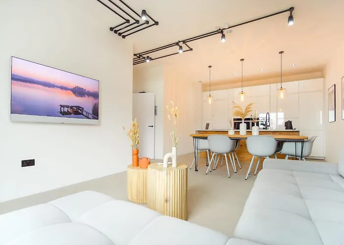 Scandinavian By The Heim Residences